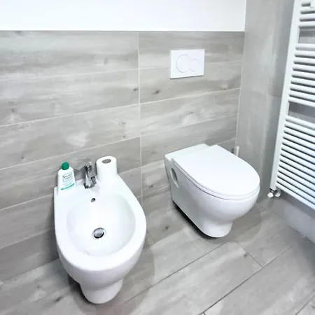 Se205 - Senigallia, Comodo Trilocale Con Terrazzo Сенігаллія